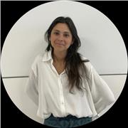 Profesora estudiante universitaria en Lengua, especialidad en sintáxis